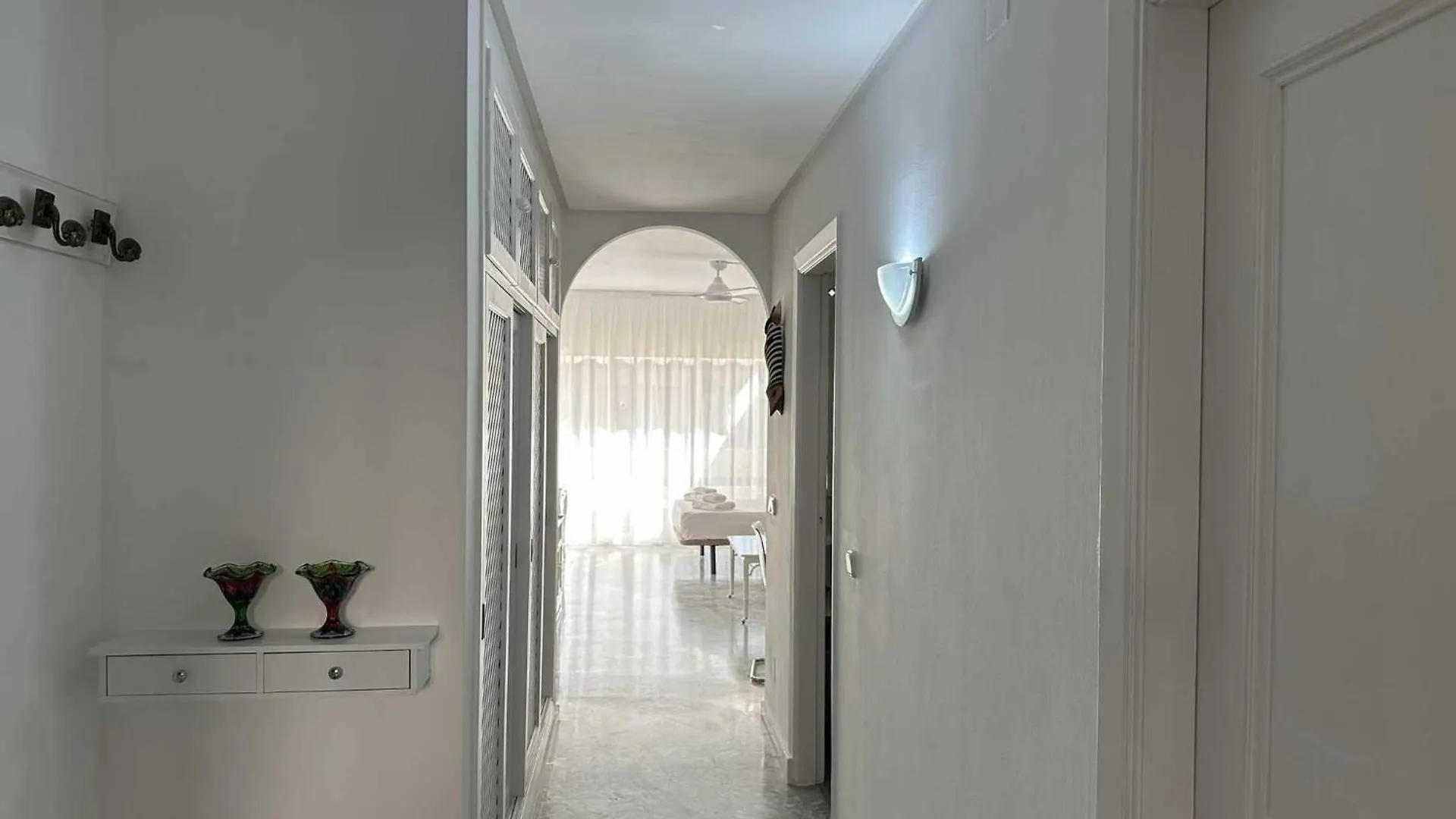 בנאלמדנה Nice Apartament In Puerto Marina 0*,