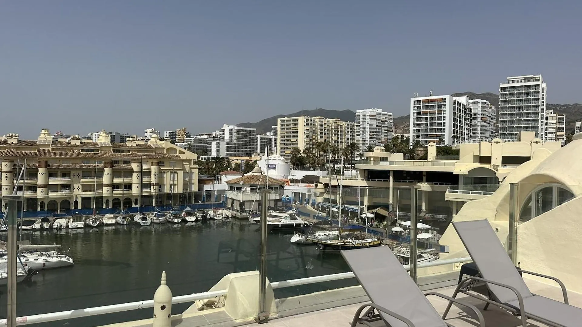 דירה בנאלמדנה Nice Apartament In Puerto Marina