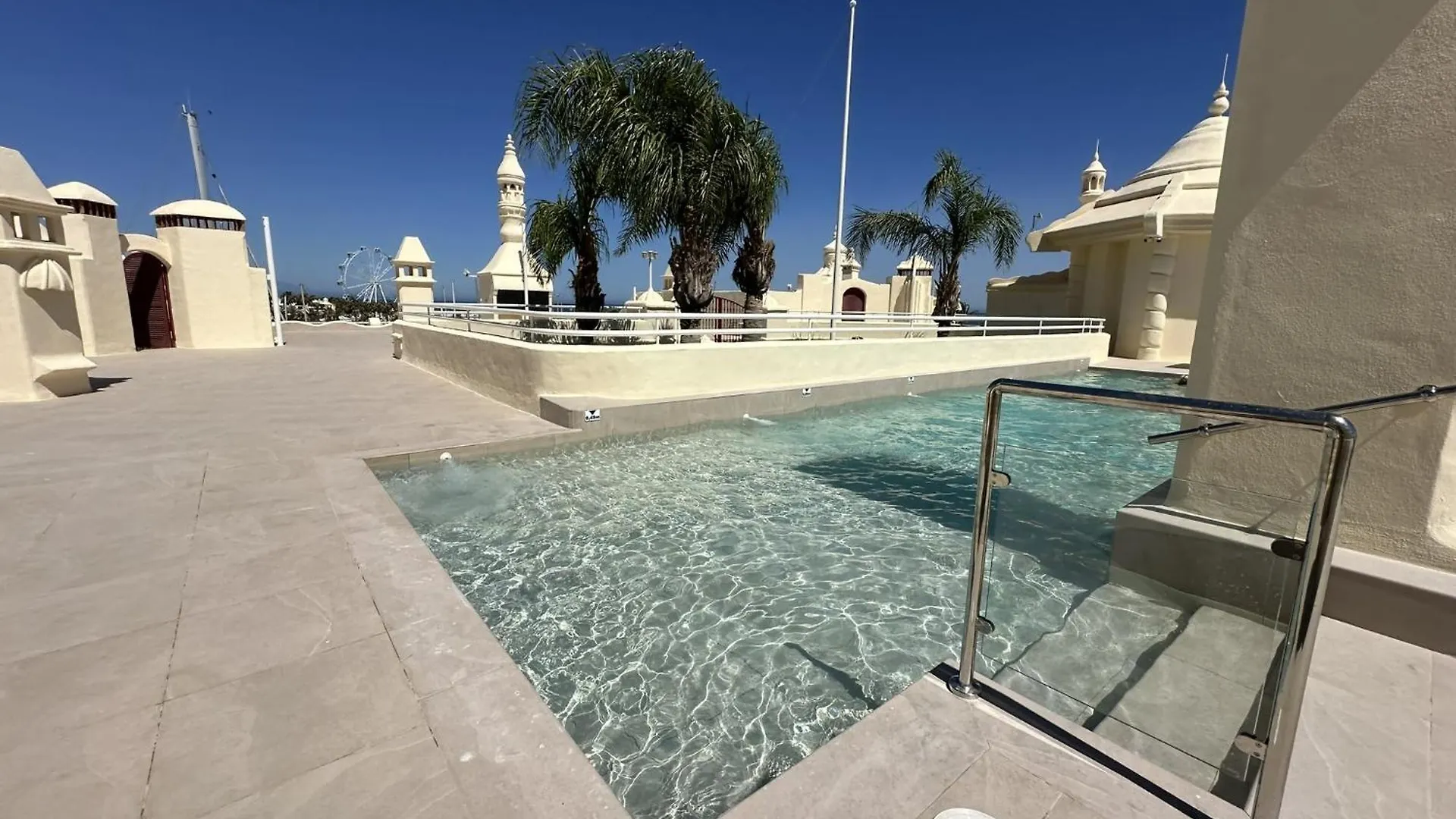 בנאלמדנה Nice Apartament In Puerto Marina 0*,