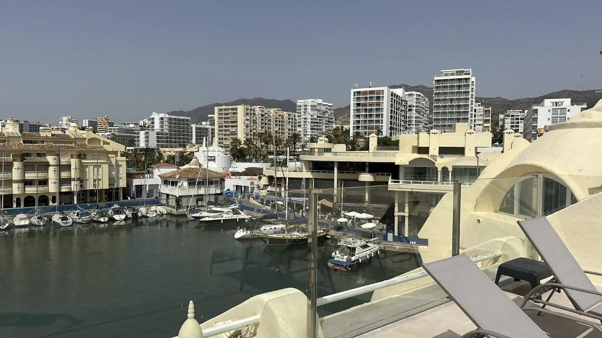 בנאלמדנה Nice Apartament In Puerto Marina דירה